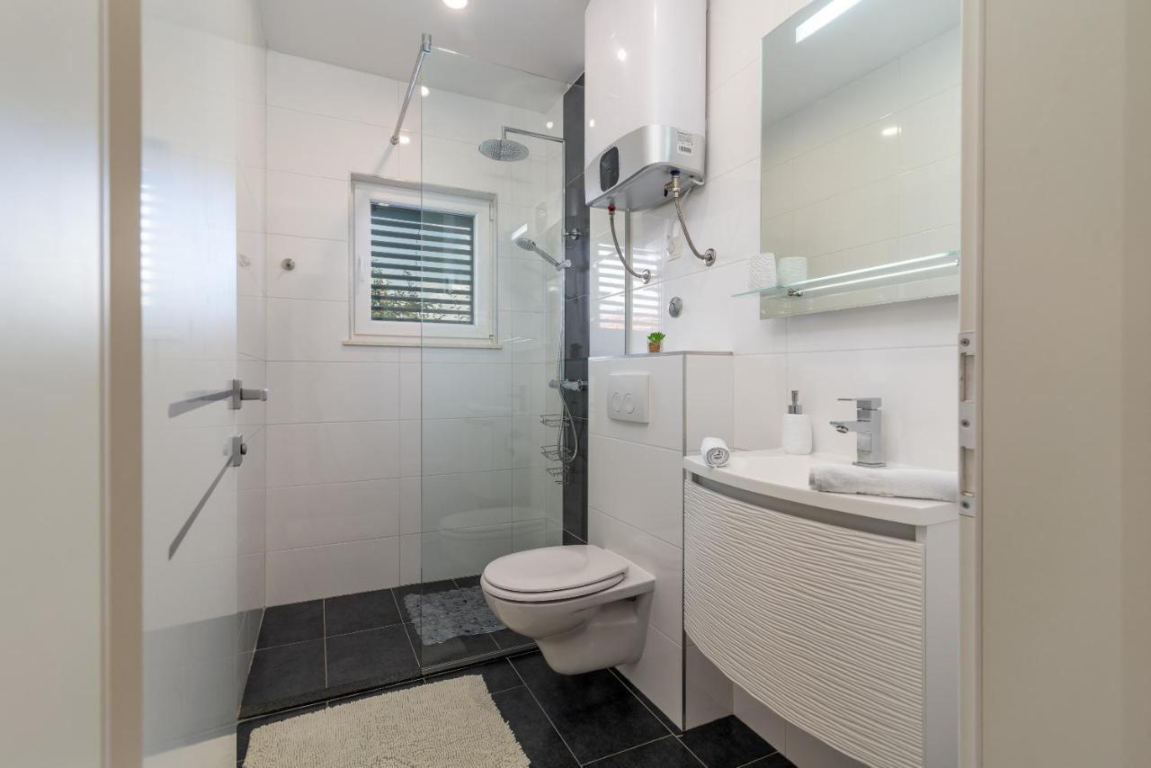 Apartment Ela Трогир Экстерьер фото