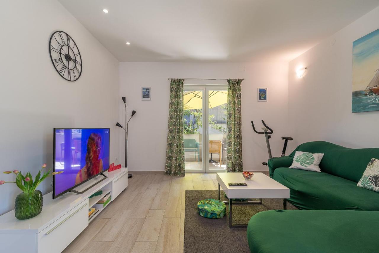 Apartment Ela Трогир Экстерьер фото