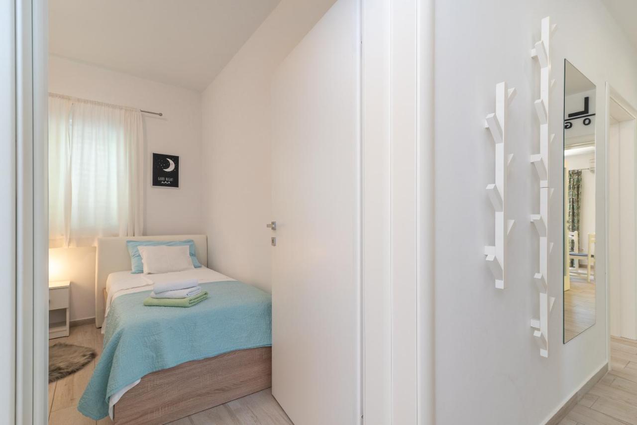 Apartment Ela Трогир Экстерьер фото