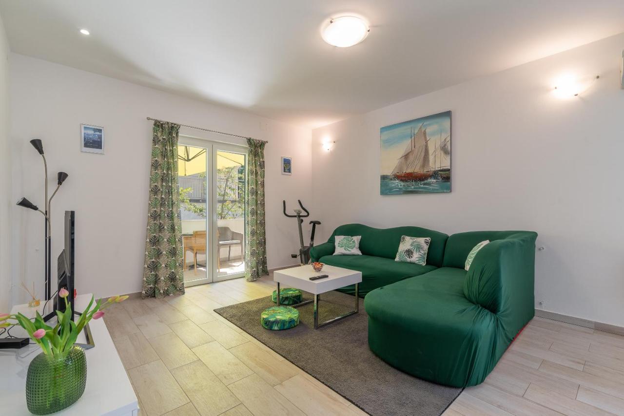 Apartment Ela Трогир Экстерьер фото